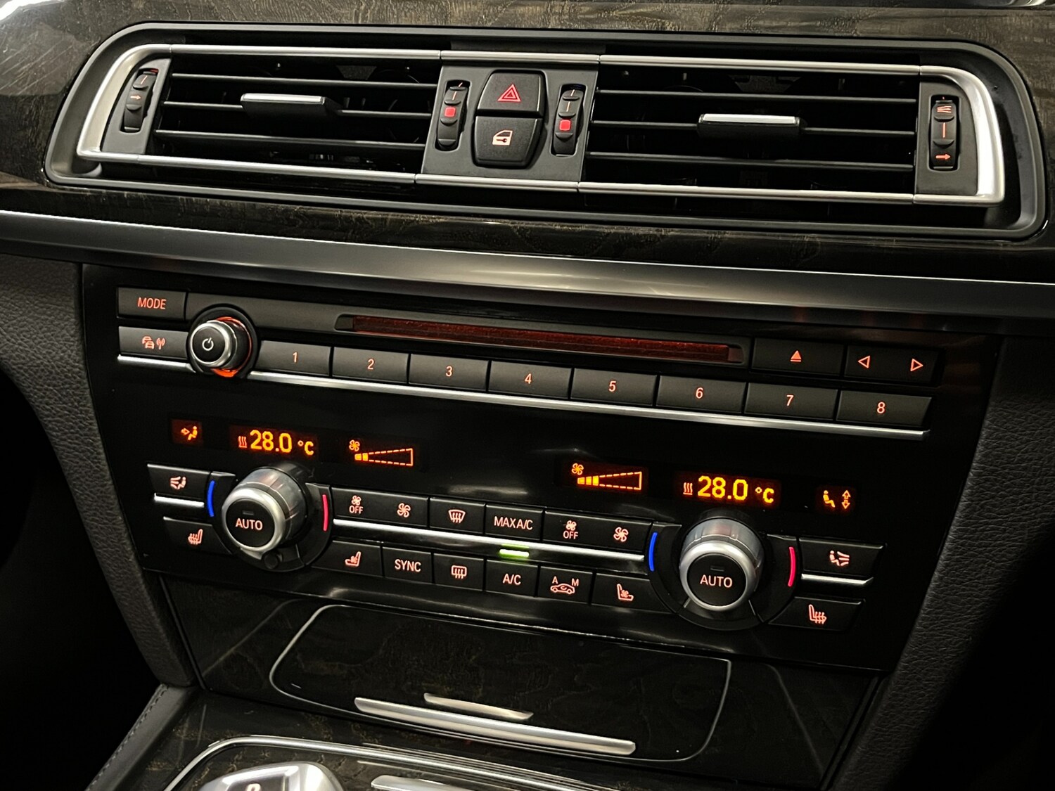 Used BMW 7 Series 2015 for sale - 77721818: Photo 37