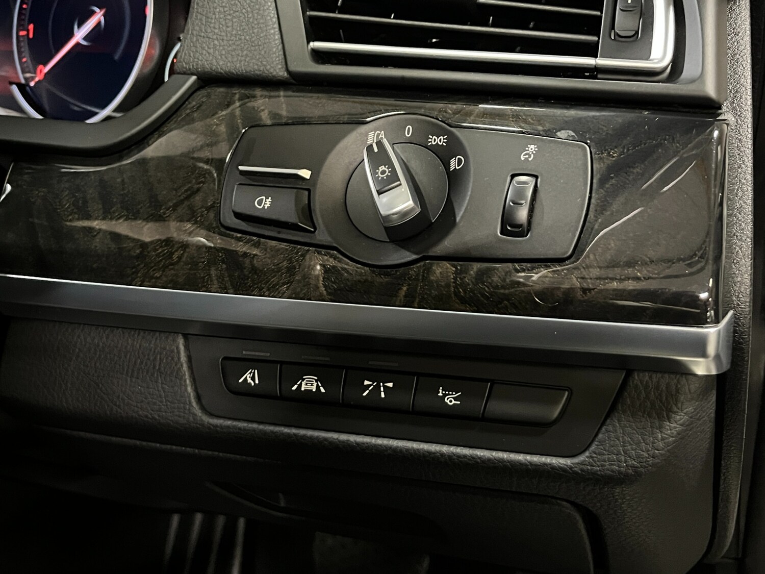 Used BMW 7 Series 2015 for sale - 77721818: Photo 42