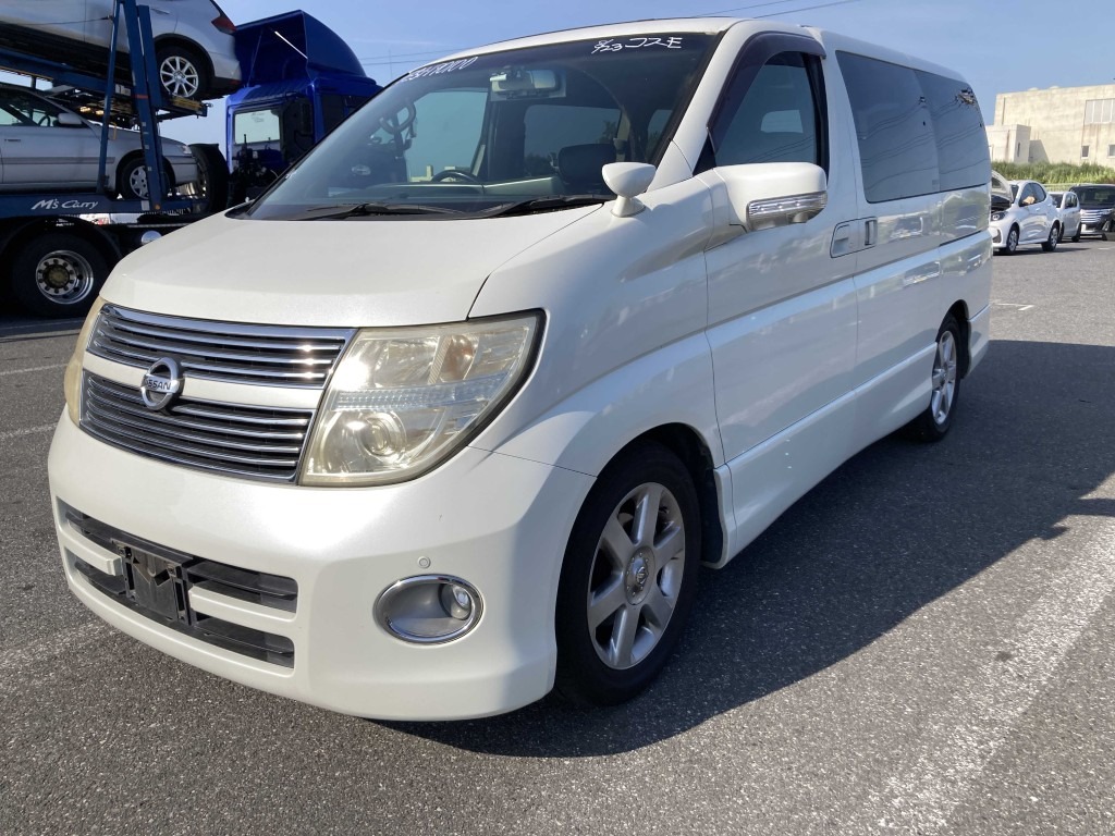Used Nissan Elgrand 2008 for sale - 76735671: Photo 1