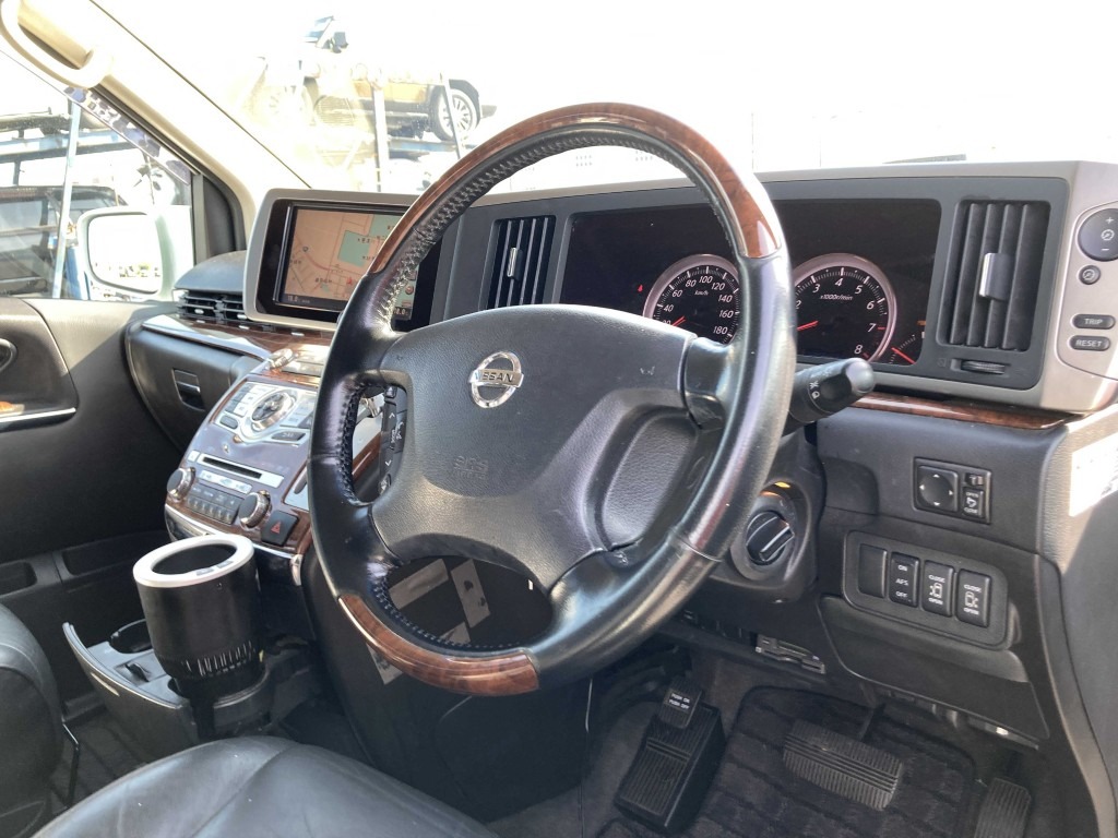 Used Nissan Elgrand 2008 for sale - 76735671: Photo 8