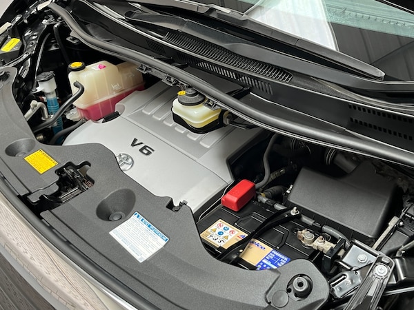 Used Toyota Vellfire 2013 for sale - 74885579: Photo 32
