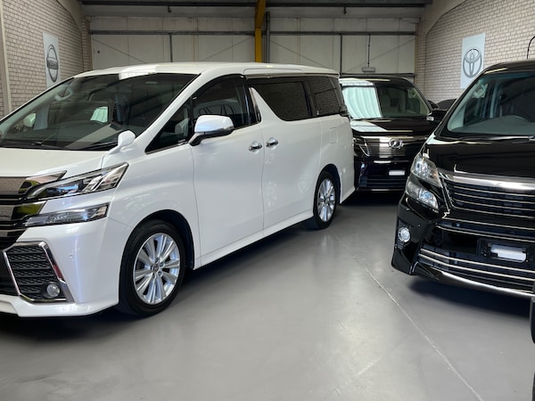 Used Toyota Vellfire 2013 for sale - 74885579: Photo 40