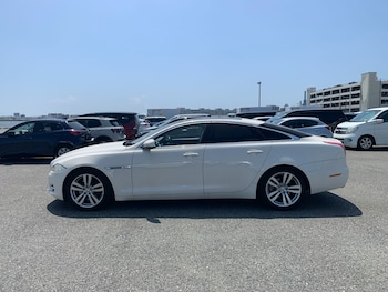 Used Jaguar XJ 2010 for sale - 75457583: Photo