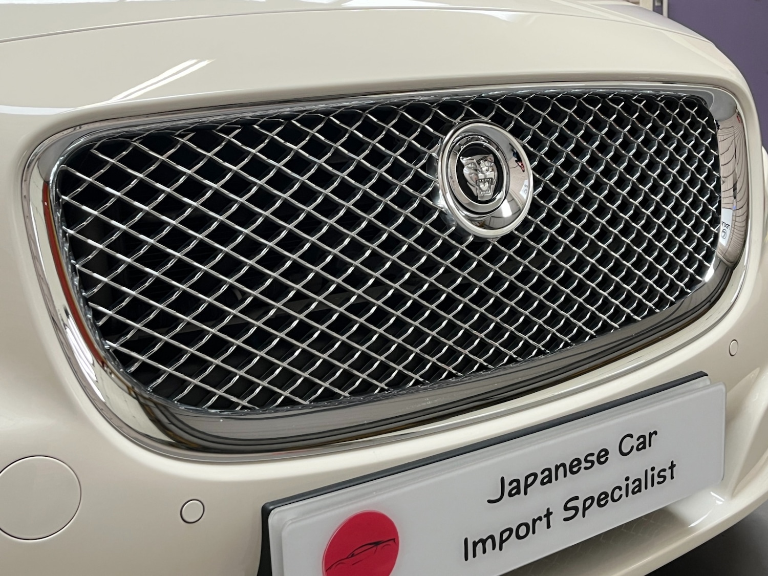 Used Jaguar XJ 2010 for sale - 75457583: Photo 43