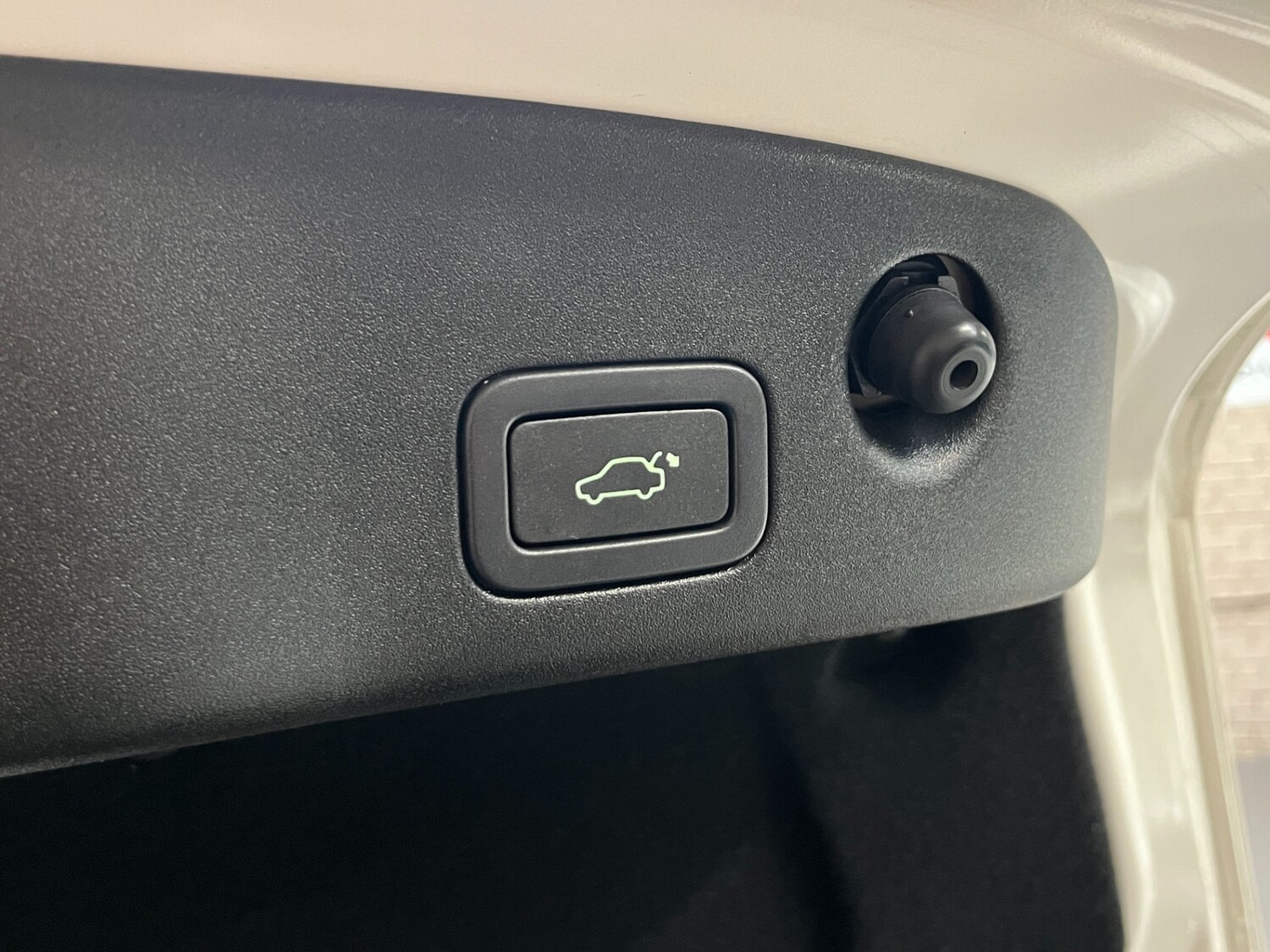 Used Jaguar XJ 2010 for sale - 75457583: Photo 58