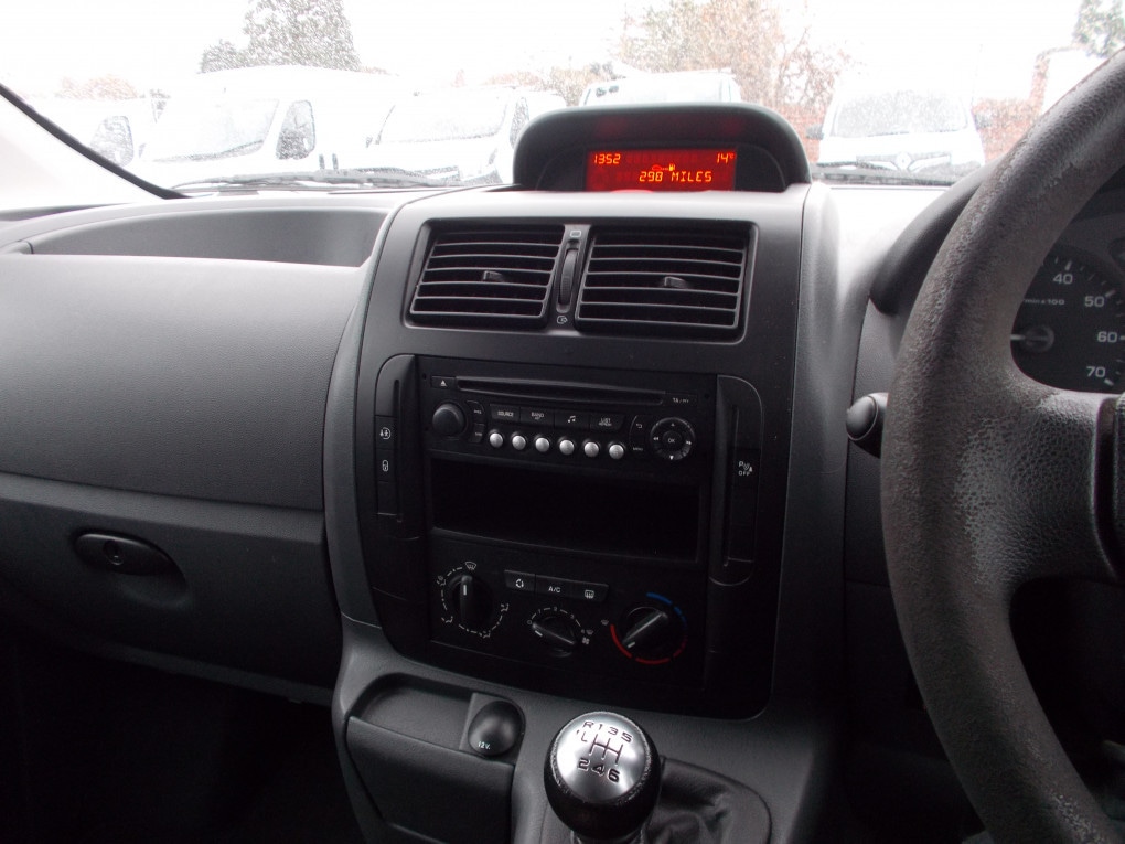 Used Peugeot Expert Tepee 2013 for sale - 76547539: Photo 13