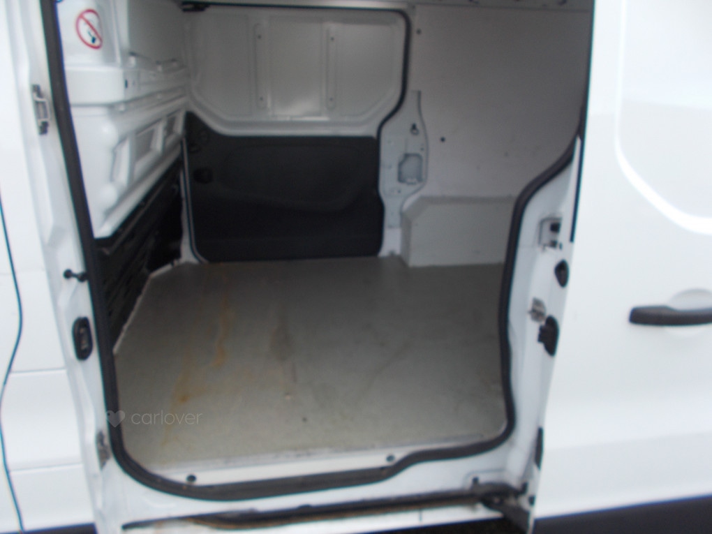 Used Vauxhall Vivaro 2016 for sale - 77118436: Photo 10