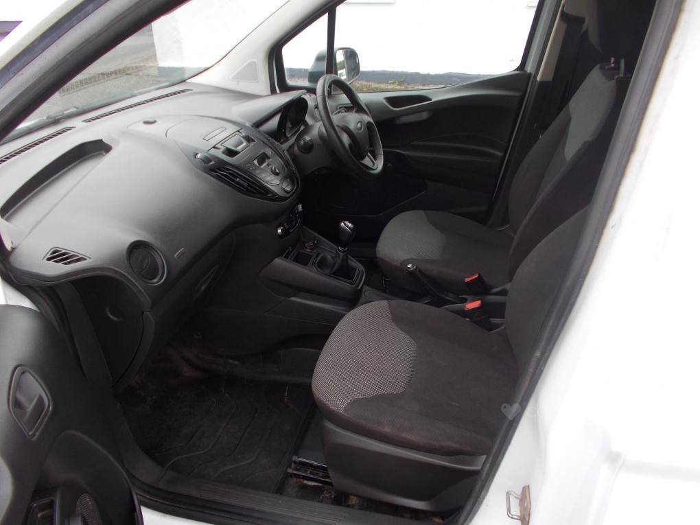 Used Ford Transit Courier 2020 for sale - 76133147: Photo 10