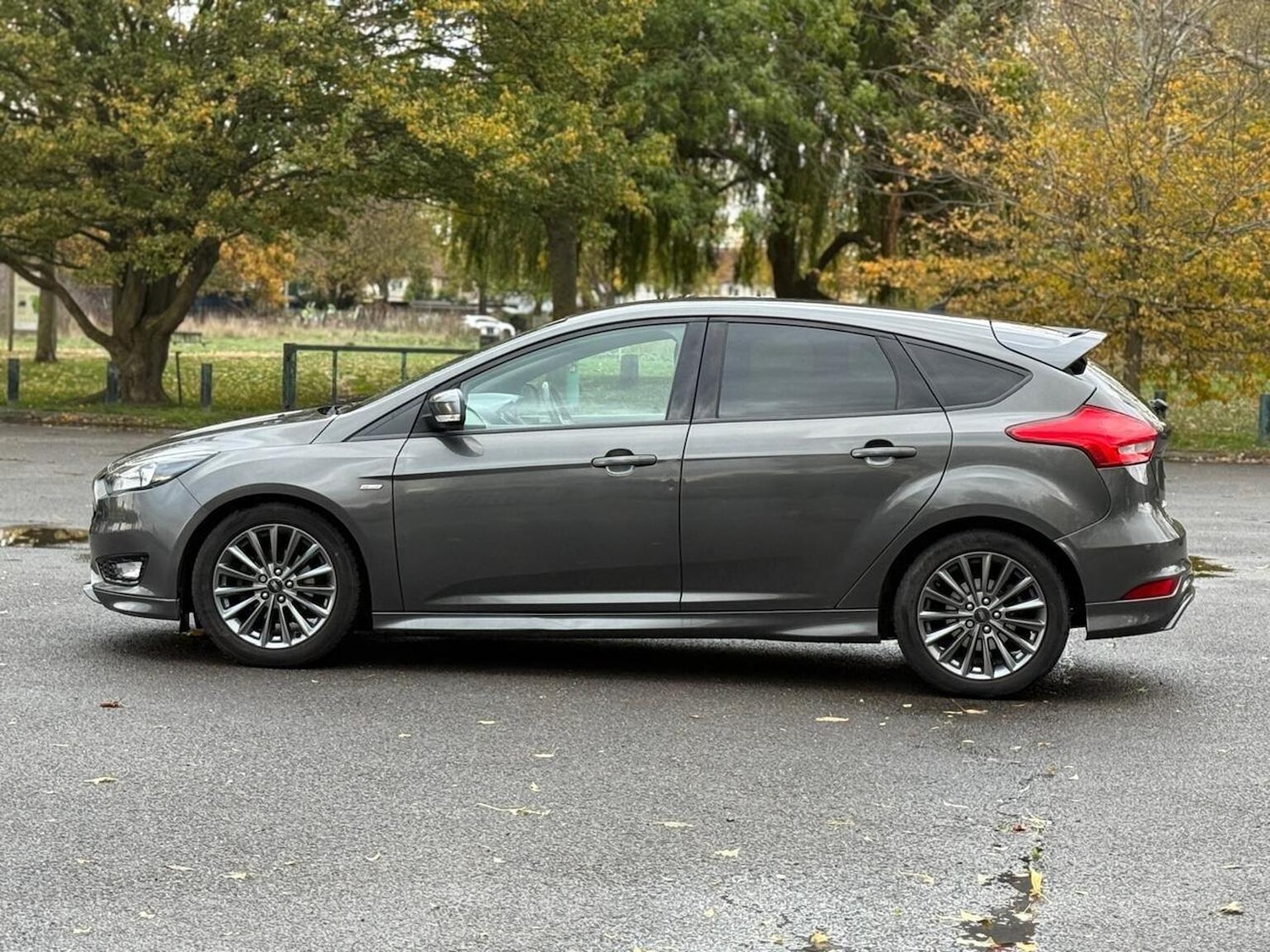Used Ford Focus 2016 for sale - 76439868: Photo 10