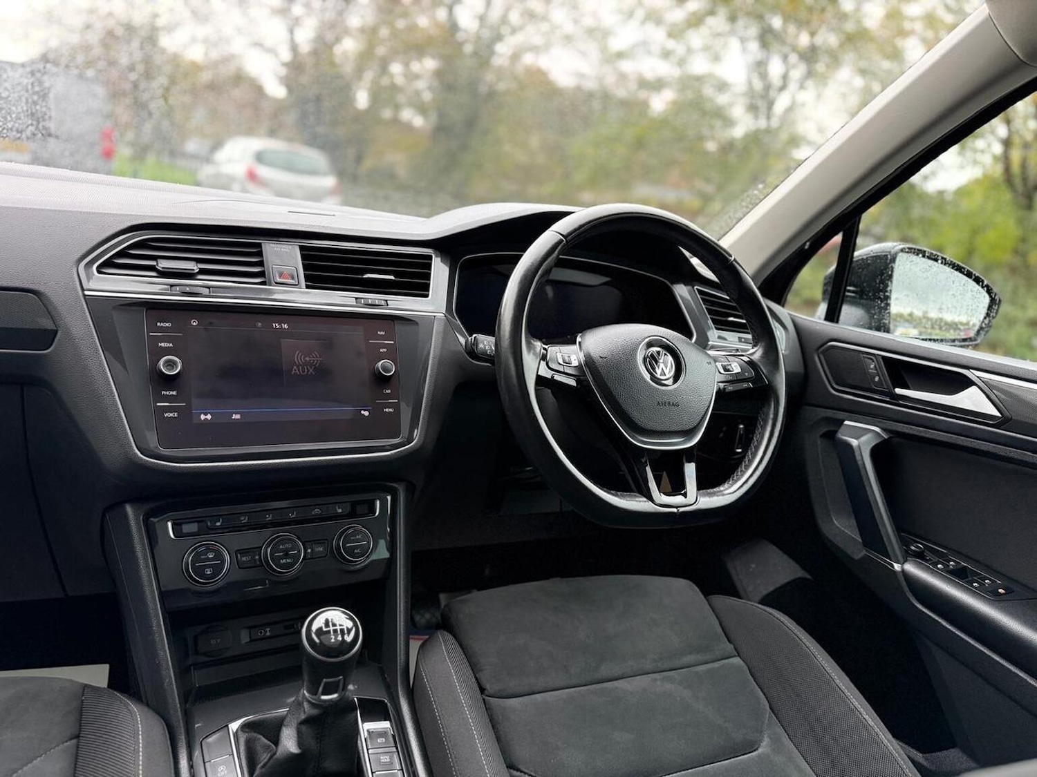 Used Volkswagen Tiguan 2017 for sale - 76439865: Photo 21