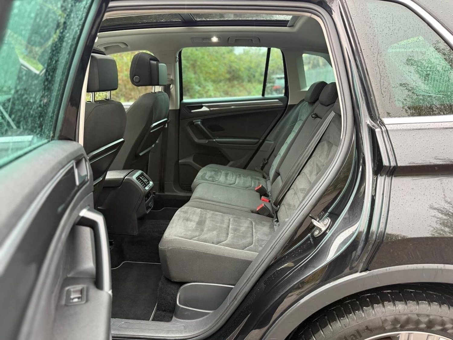 Used Volkswagen Tiguan 2017 for sale - 76439865: Photo 30