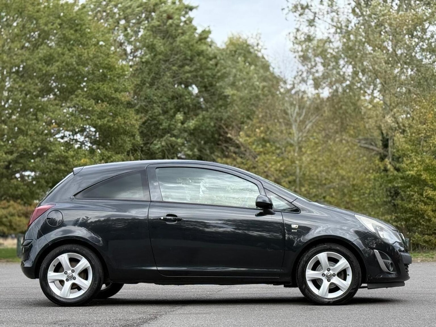 Used Vauxhall Corsa 2013 for sale - 76439944: Photo 12
