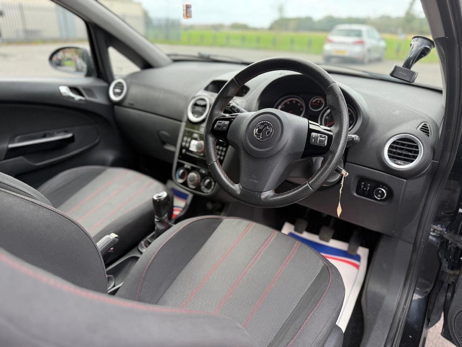 Used Vauxhall Corsa 2013 for sale - 76439944: Photo 29