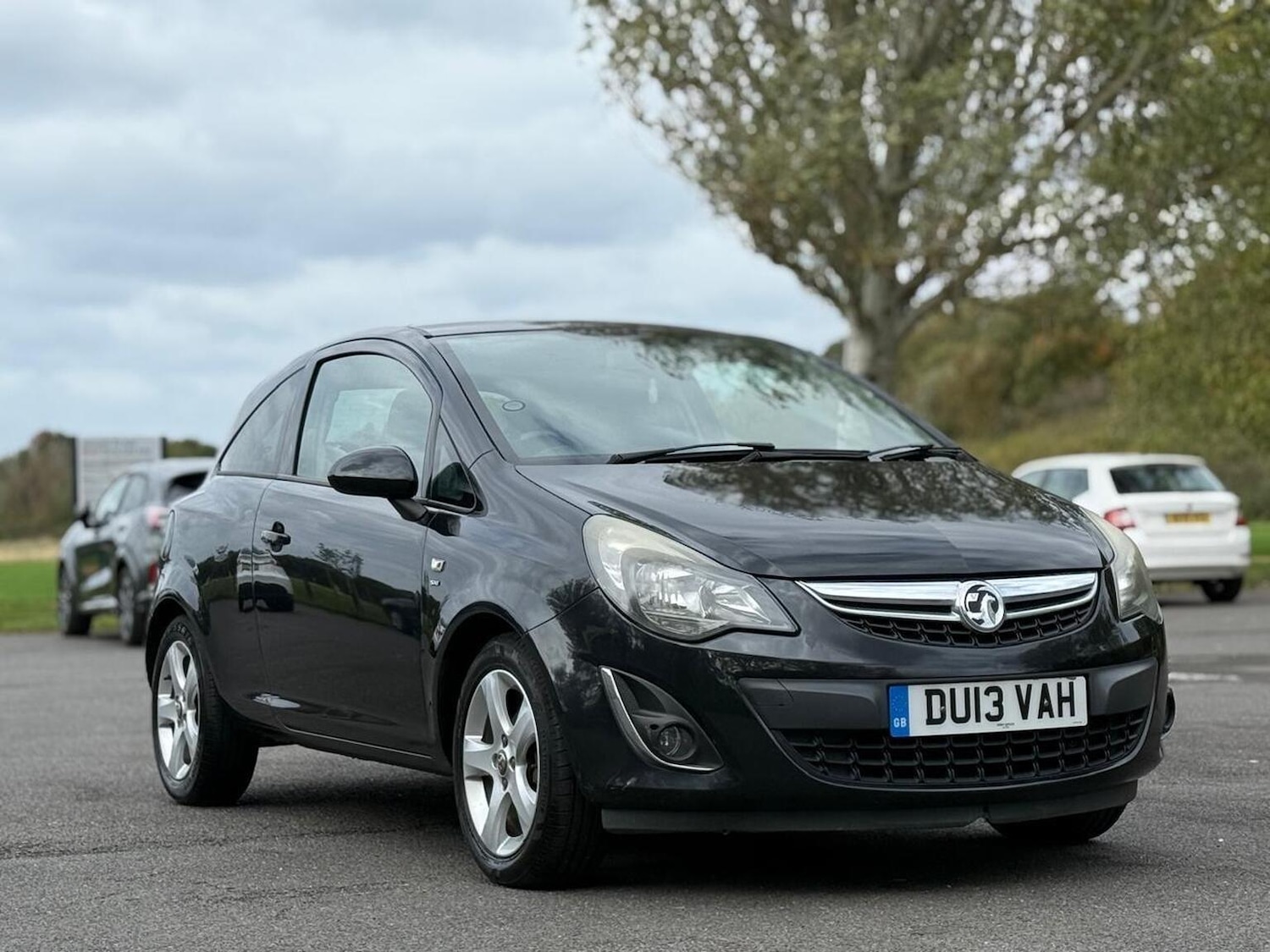 Used Vauxhall Corsa 2013 for sale - 76439944: Photo 8