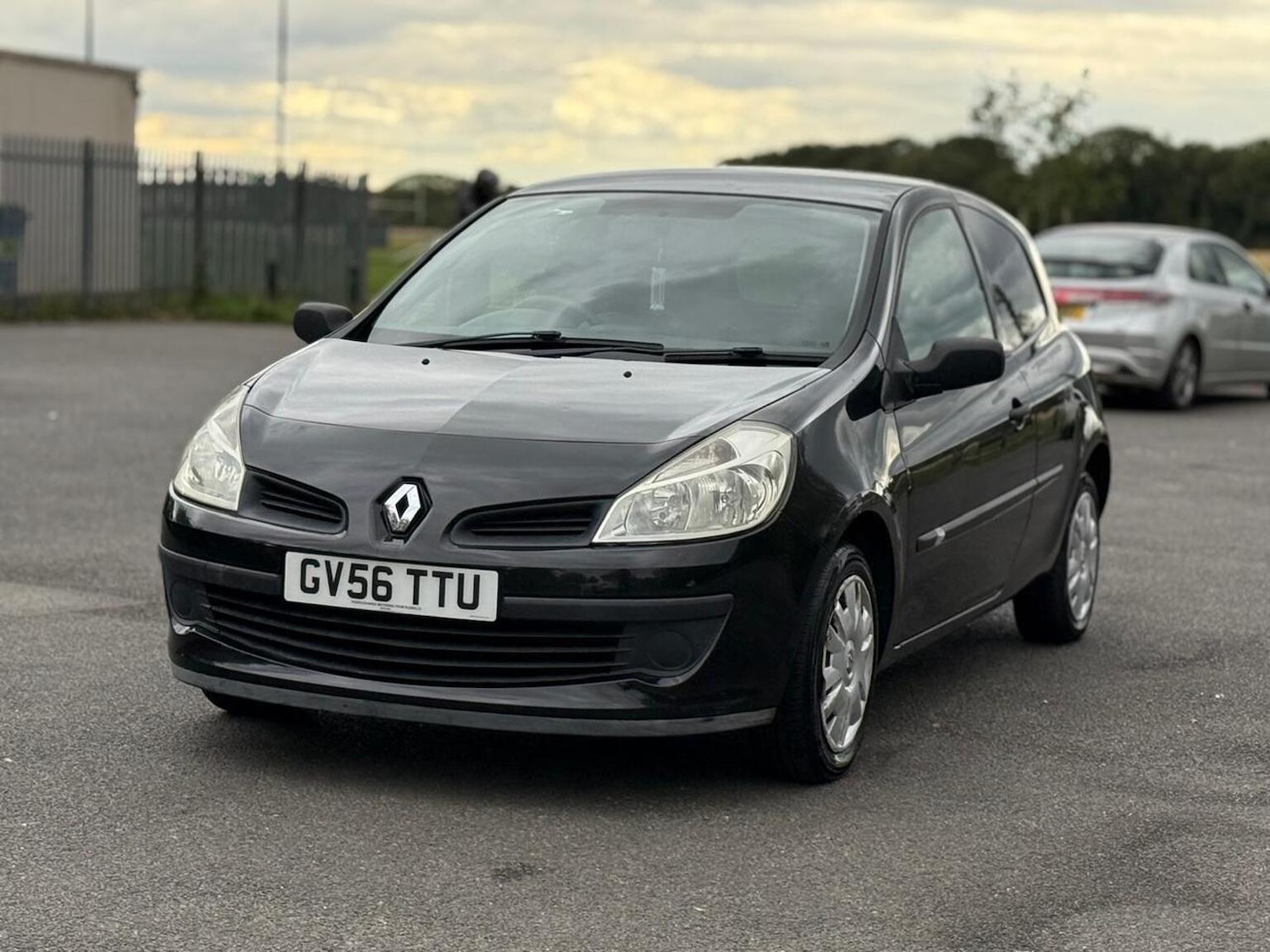 Used Renault Clio 2006 for sale - 76158415: Photo 4