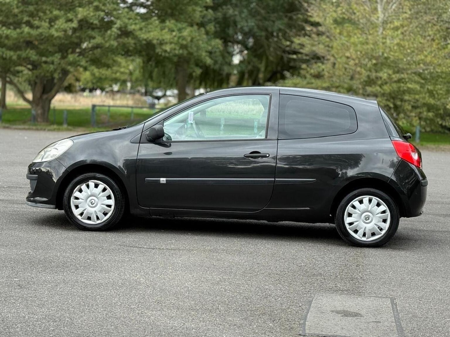 Used Renault Clio 2006 for sale - 76158415: Photo 8