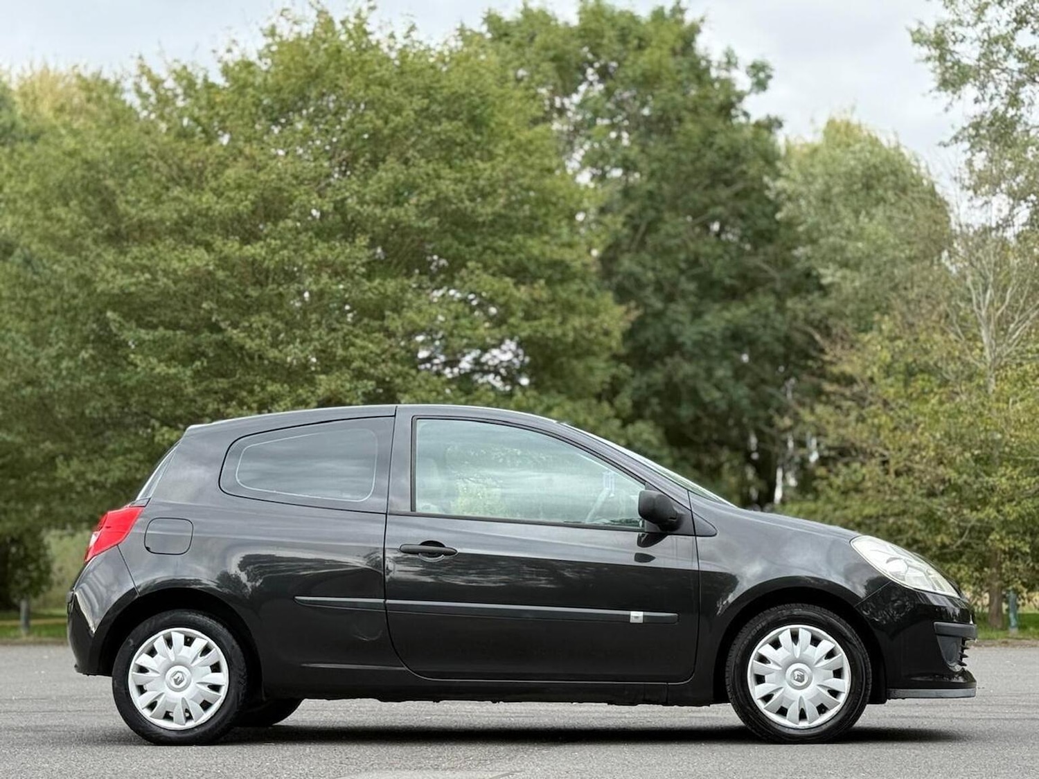 Used Renault Clio 2006 for sale - 76158415: Photo 9