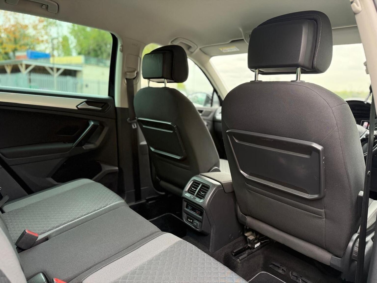 Used Volkswagen Tiguan 2018 for sale - 76317444: Photo 34