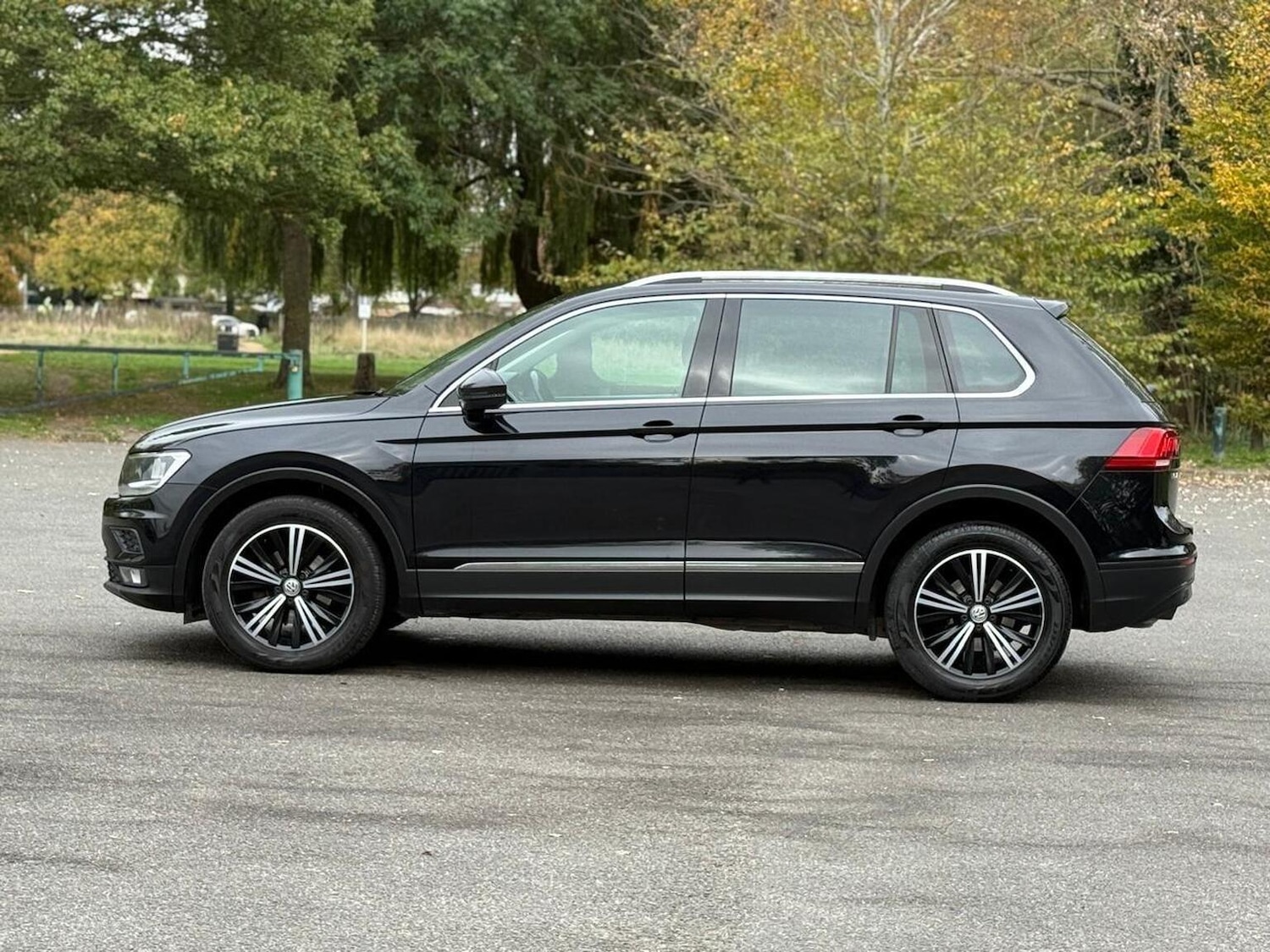 Used Volkswagen Tiguan 2018 for sale - 76317444: Photo 9