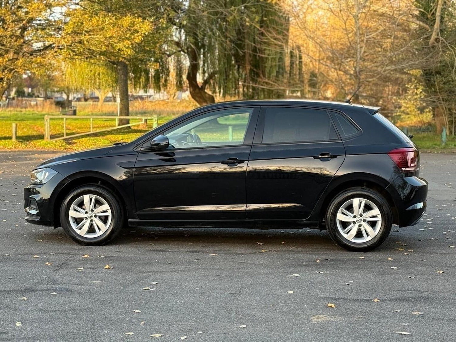 Used Volkswagen Polo 2019 for sale - 76605896: Photo 9