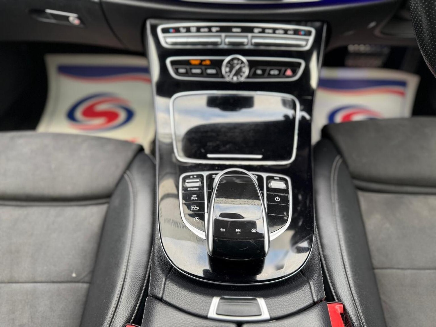 Used Mercedes-Benz E Class 2016 for sale - 76596585: Photo 27