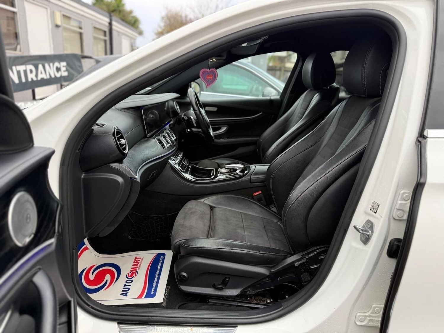 Used Mercedes-Benz E Class 2016 for sale - 76596585: Photo 29