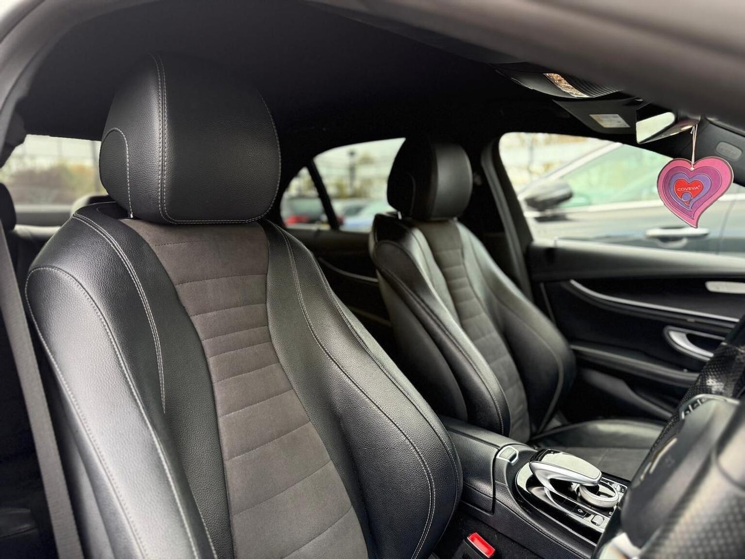 Used Mercedes-Benz E Class 2016 for sale - 76596585: Photo 30