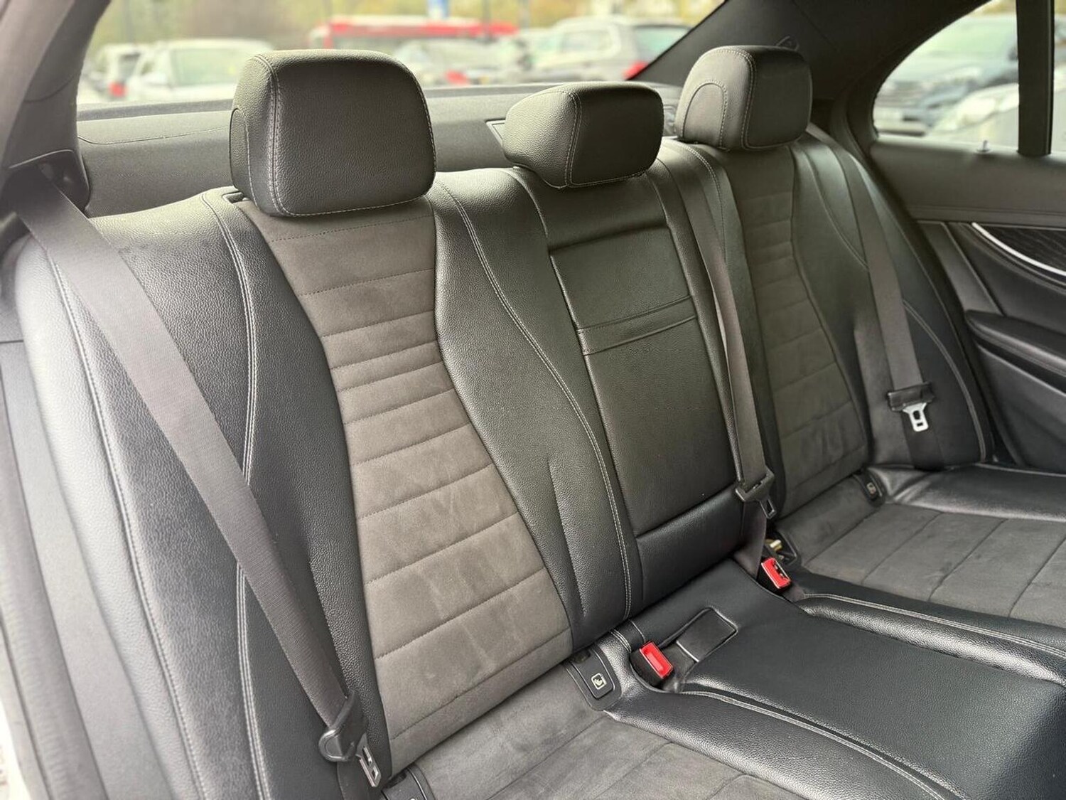 Used Mercedes-Benz E Class 2016 for sale - 76596585: Photo 34