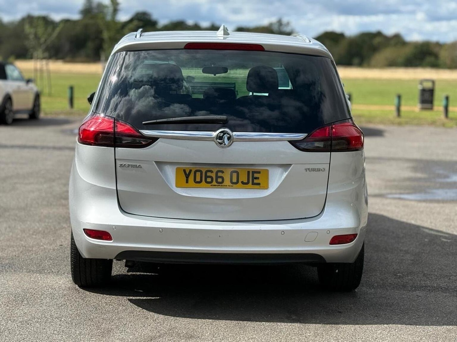 Used Vauxhall Zafira Tourer 2016 for sale - 76158427: Photo 13