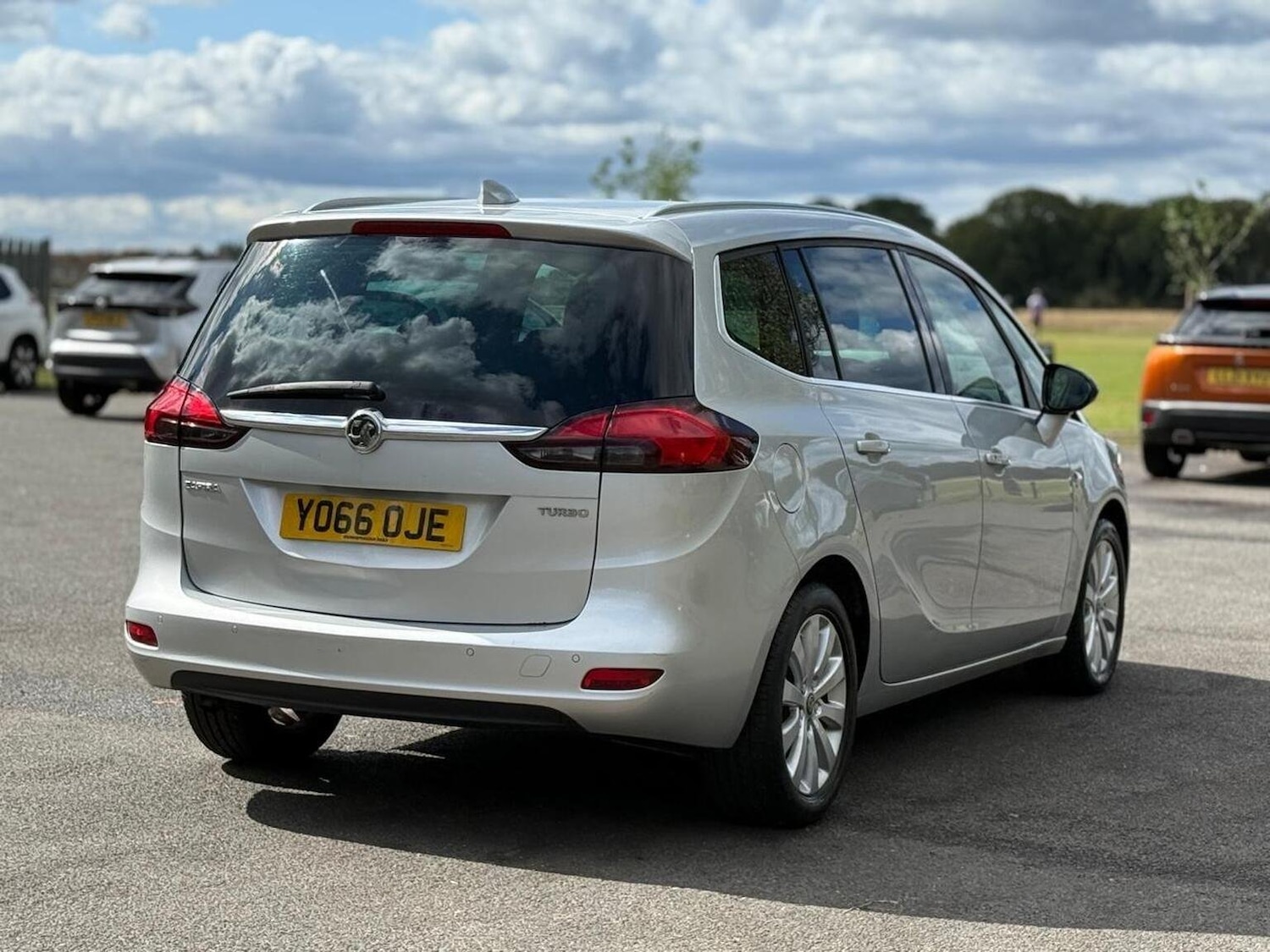 Used Vauxhall Zafira Tourer 2016 for sale - 76158427: Photo 18