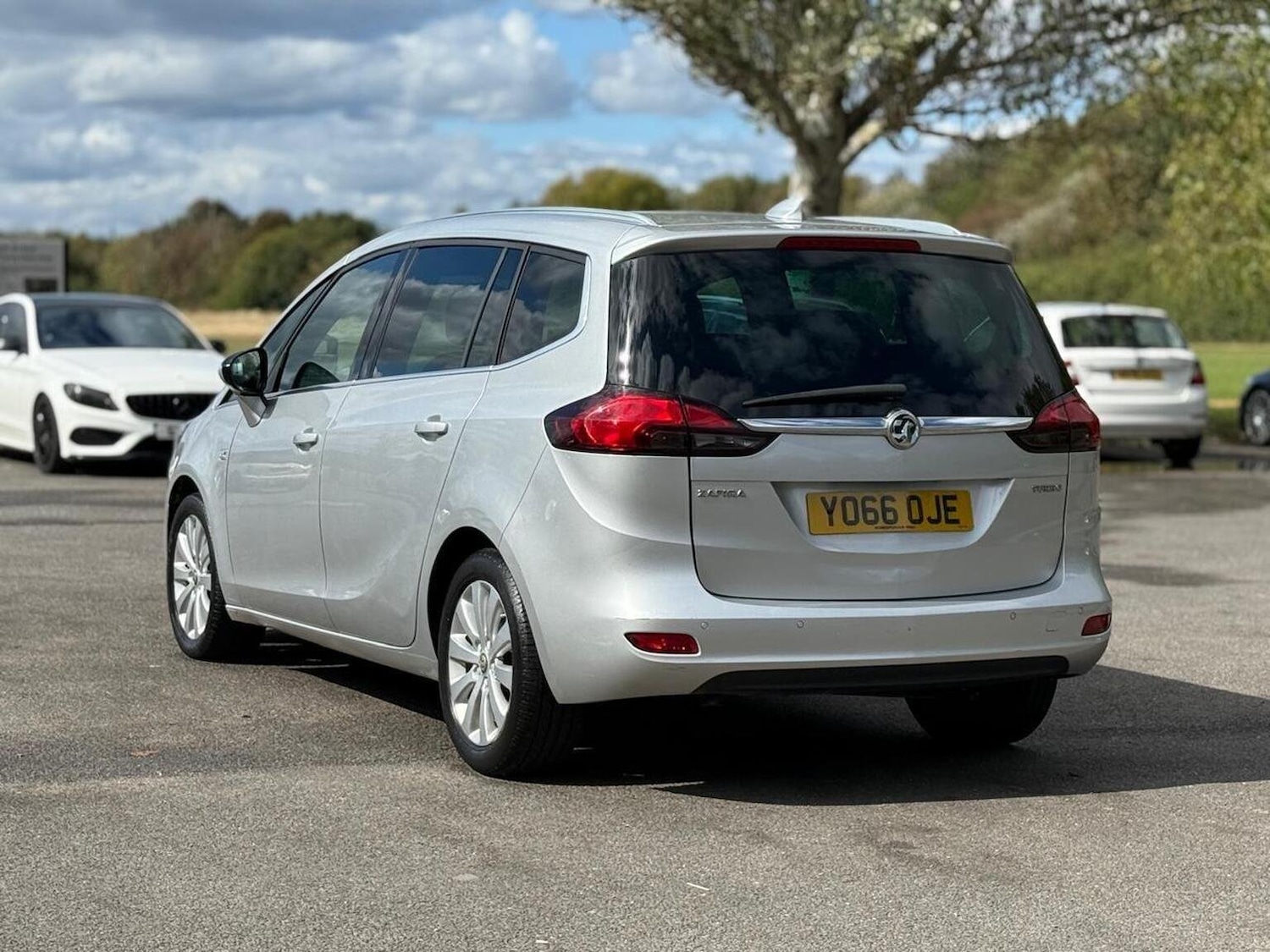 Used Vauxhall Zafira Tourer 2016 for sale - 76158427: Photo 19