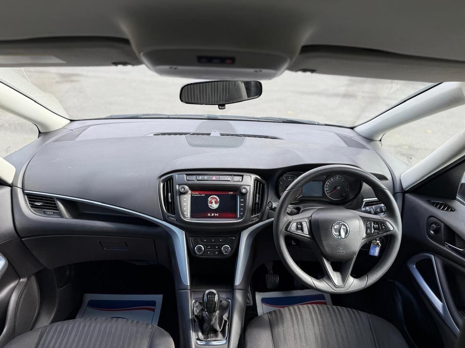 Used Vauxhall Zafira Tourer 2016 for sale - 76158427: Photo 21