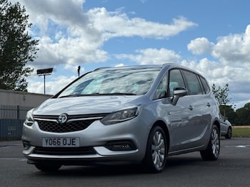 Used Vauxhall Zafira Tourer 2016 for sale - 76158427: Photo 4