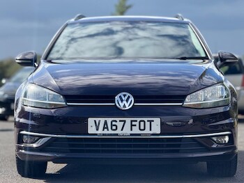 Used Volkswagen Golf 2018 for sale - 76158397: Photo