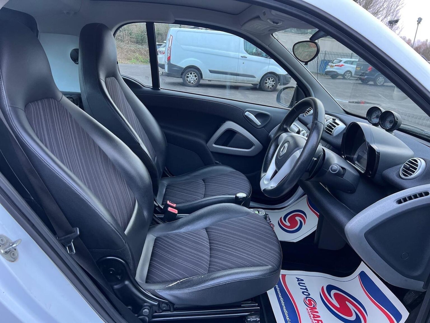 Used smart fortwo 2012 for sale - 76521049: Photo 17