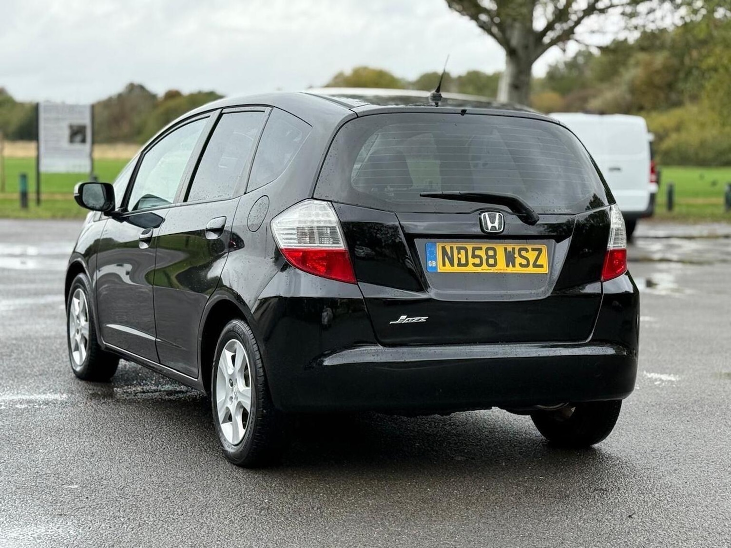 Used Honda Jazz 2008 for sale - 76198195: Photo 18