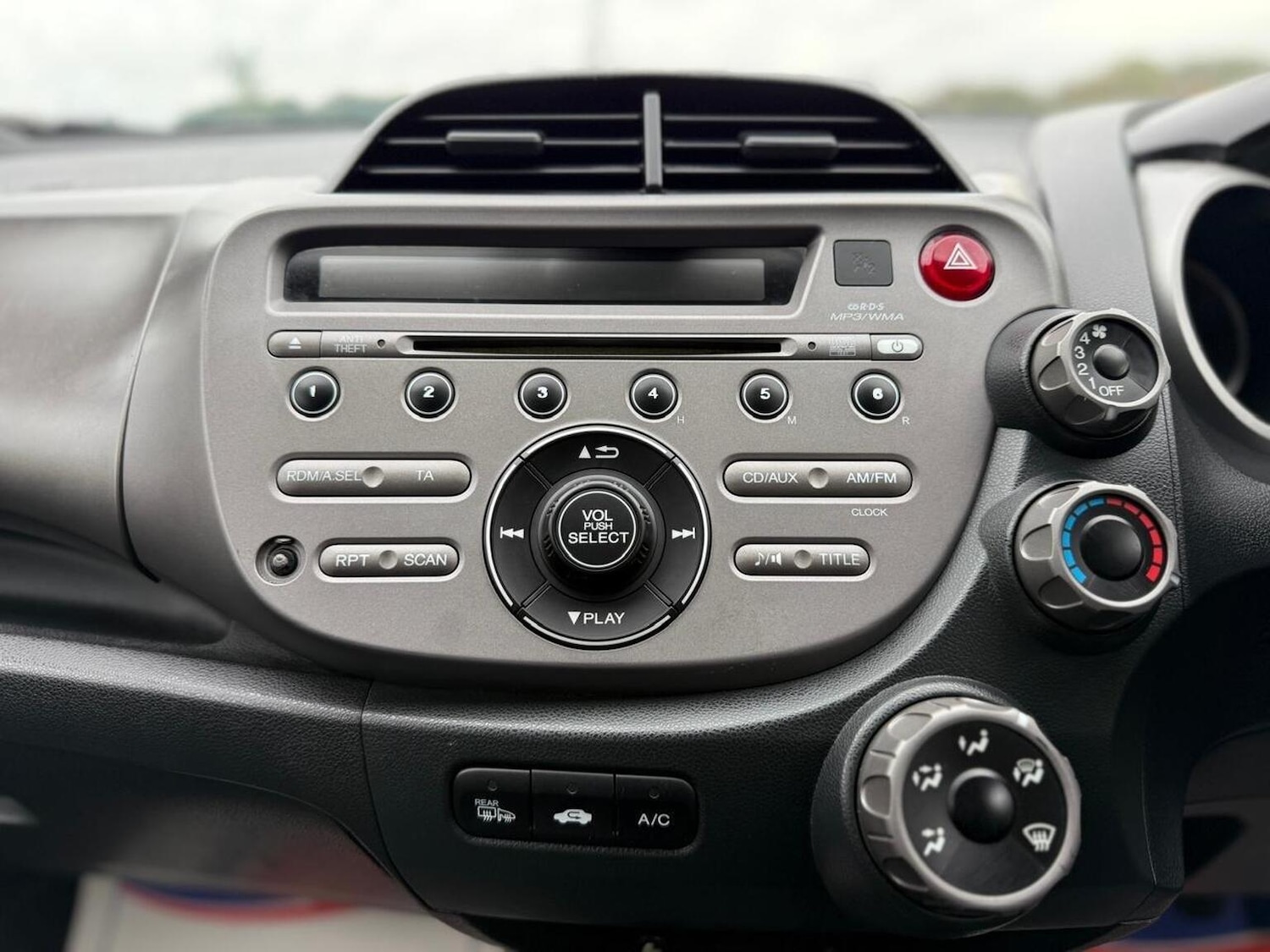Used Honda Jazz 2008 for sale - 76198195: Photo 23