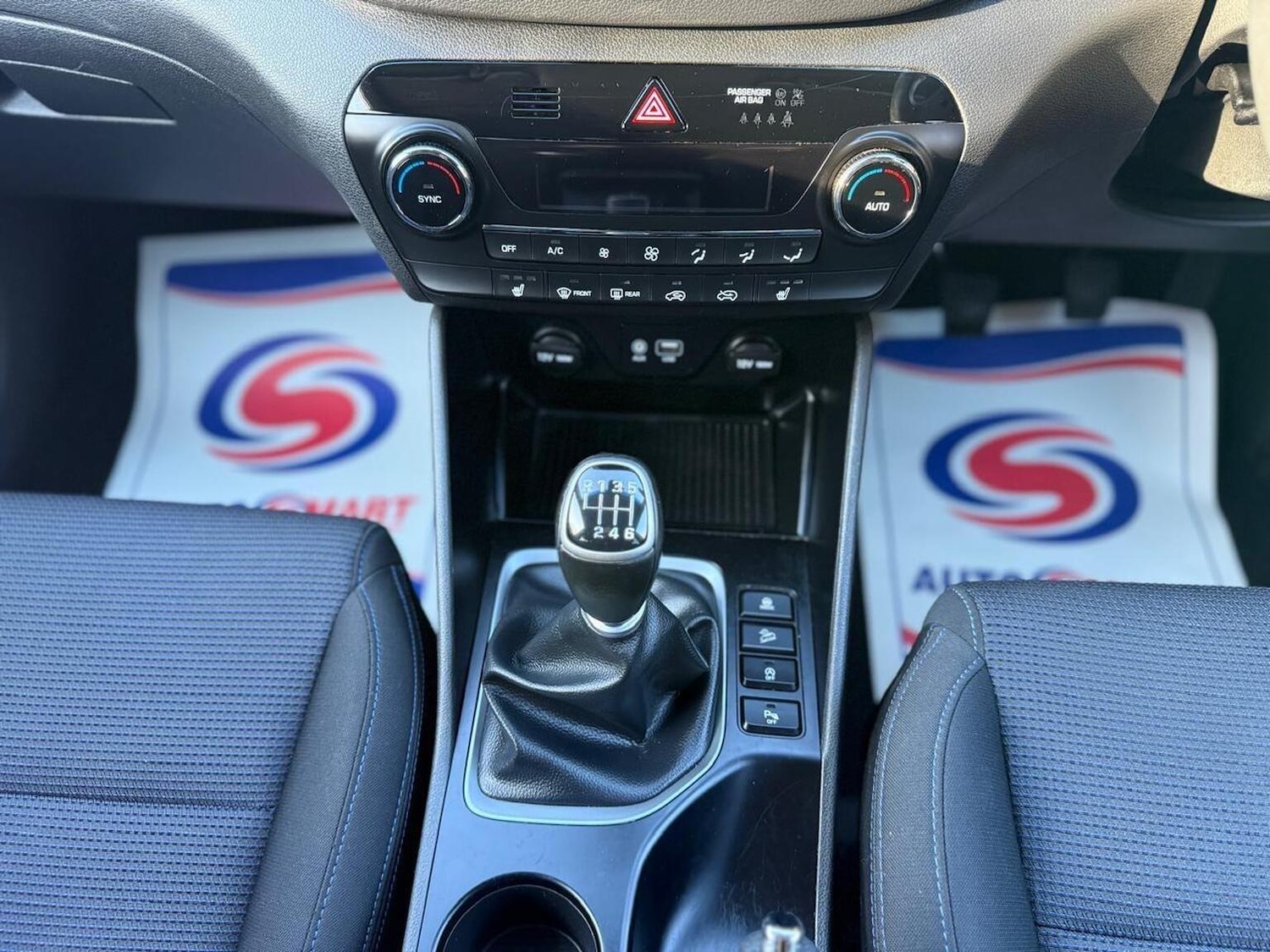 Used Hyundai TUCSON 2017 for sale - 76884902: Photo 25