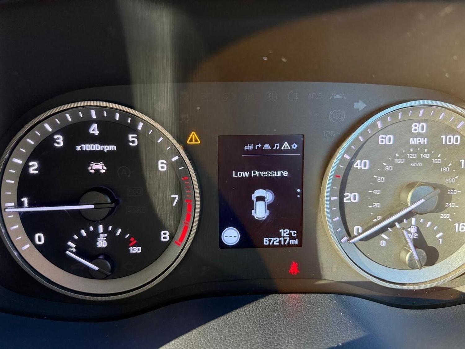 Used Hyundai TUCSON 2017 for sale - 76884902: Photo 42