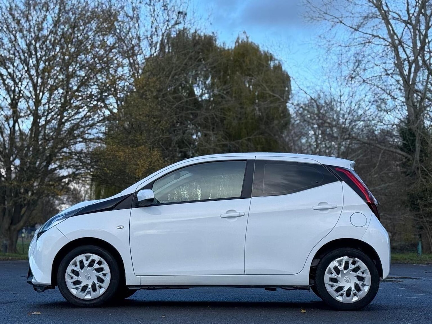 Used Toyota AYGO 2021 for sale - 76884886: Photo 17