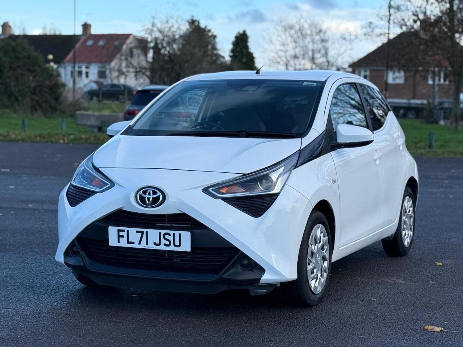 Used Toyota AYGO 2021 for sale - 76884886: Photo 3