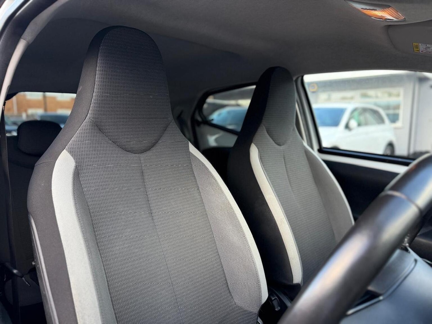 Used Toyota AYGO 2021 for sale - 76884886: Photo 36