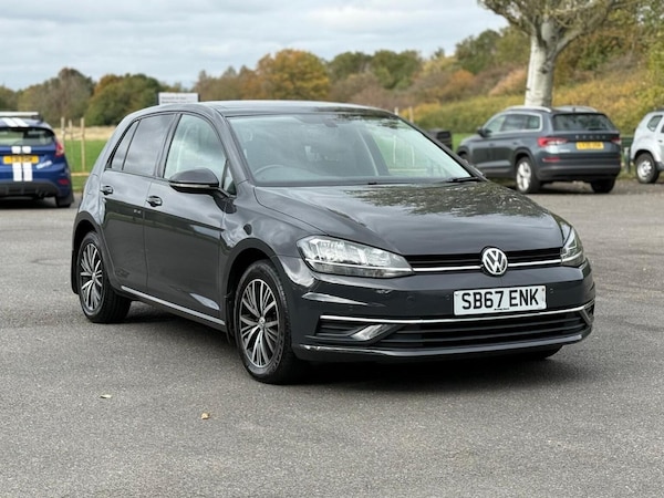 Used Volkswagen Golf 2017 for sale - 76281345: Photo 1