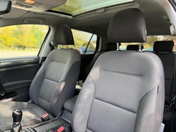 Used Volkswagen Golf 2017 for sale - 76281345: Photo 51