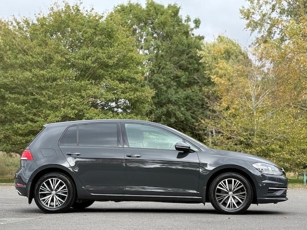 Used Volkswagen Golf 2017 for sale - 76281345: Photo 6