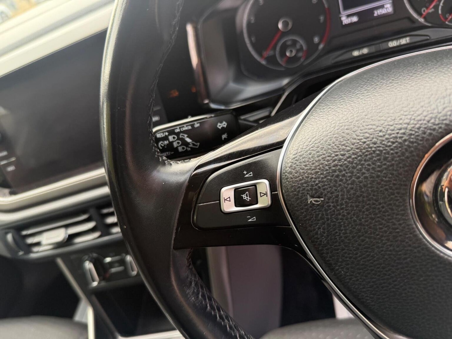 Used Volkswagen Polo 2018 for sale - 76158432: Photo 40