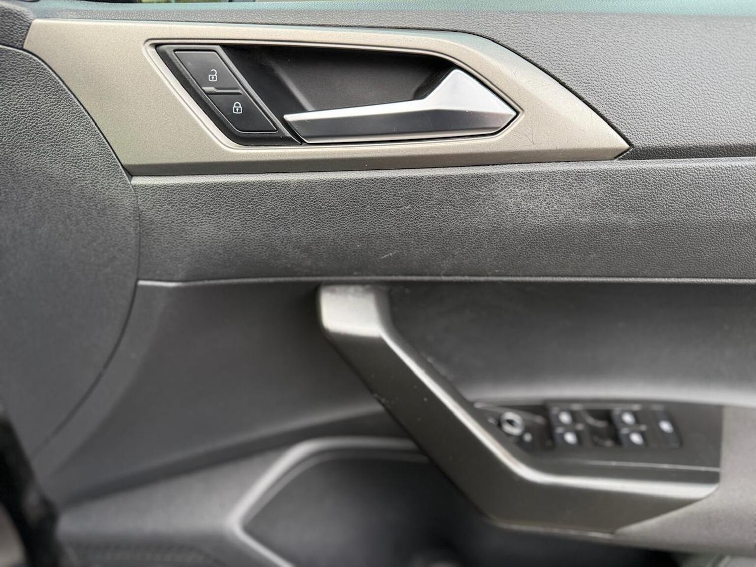 Used Volkswagen Polo 2018 for sale - 76439961: Photo 39