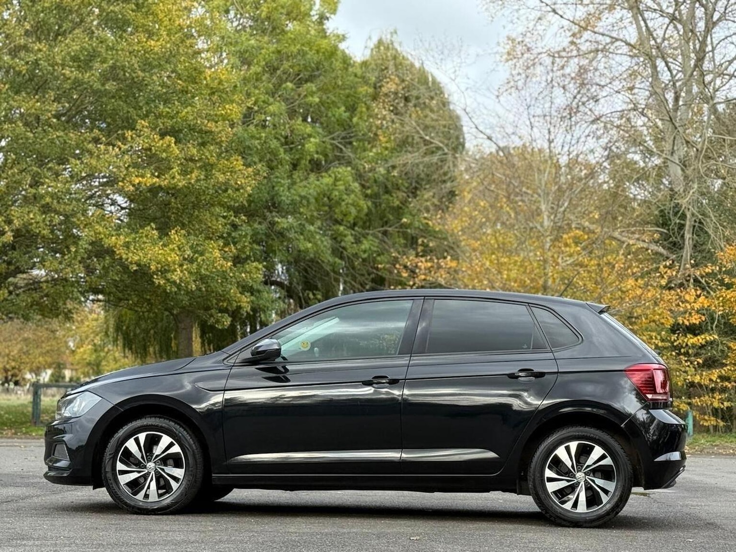 Used Volkswagen Polo 2018 for sale - 76439961: Photo 8