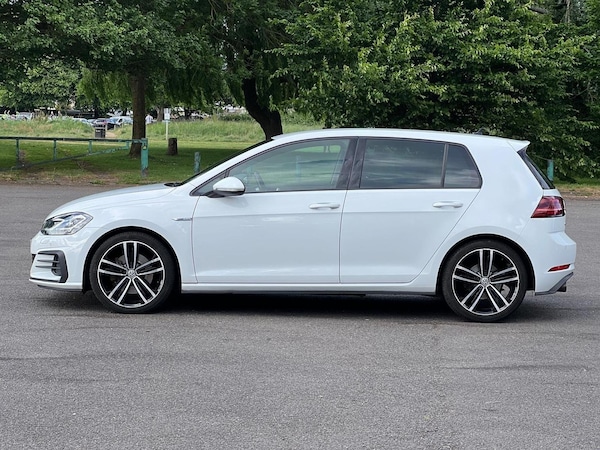 Used Volkswagen Golf 2018 for sale - 76158398: Photo 10