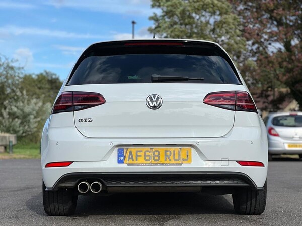 Used Volkswagen Golf 2018 for sale - 76158398: Photo 15